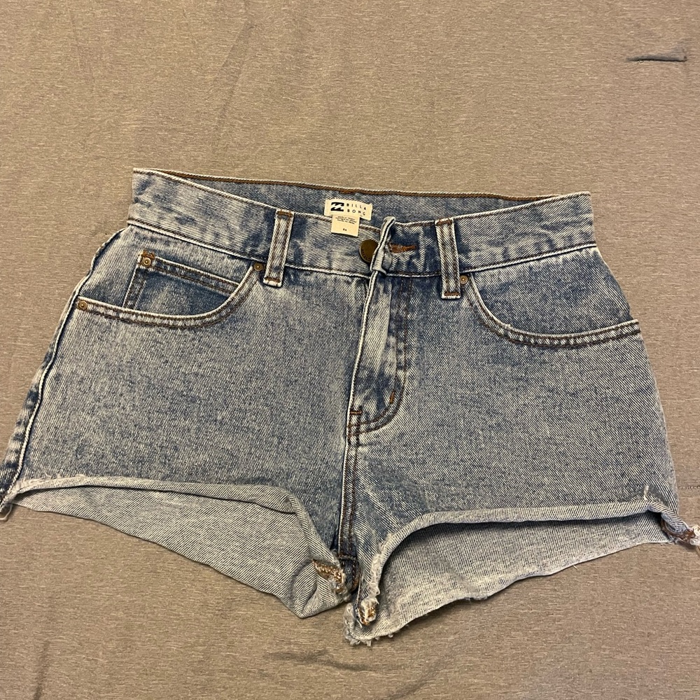 Billabong Shorts